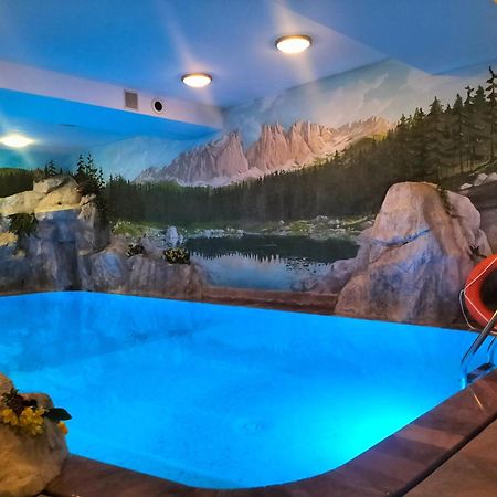 Hotel Vael Vigo di Fassa Bagian luar foto