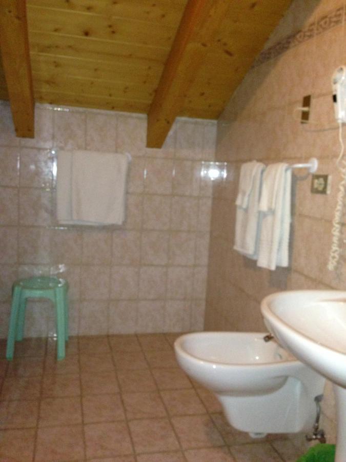 Hotel Vael Vigo di Fassa Ruang foto